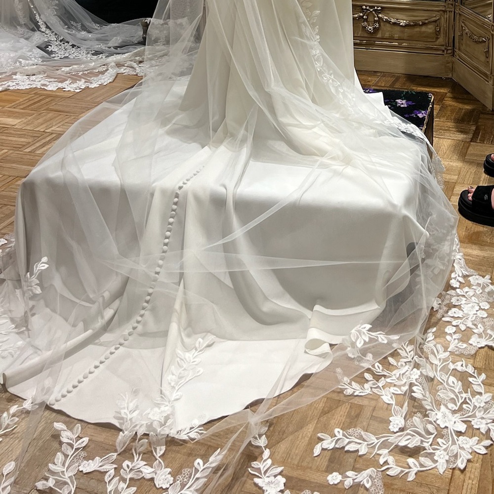 Yvonne Le Fleur Elegant White Wedding Dress with Ostrich Feather Detail - Picture 5 of 13